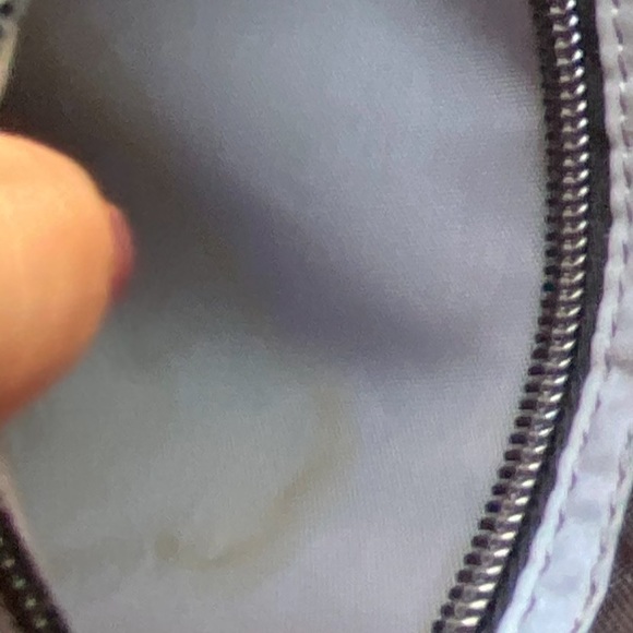 Lug Boxcar crossbody - Picture 9 of 12